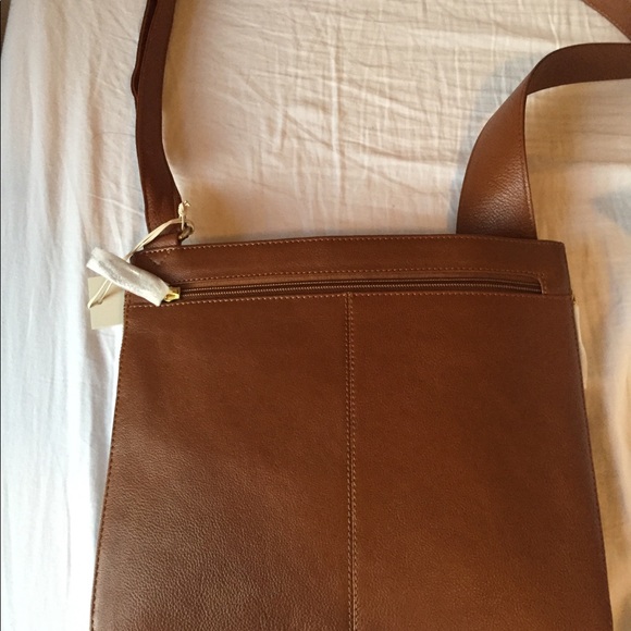 Brand new Radley London leather crossbody bag! - Picture 4 of 4